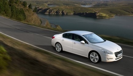 Coverstory: Peugeot 508 HYbrid4 langer met 14% bijtelling