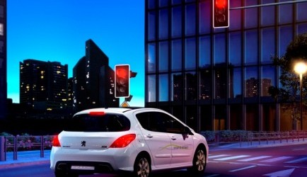 peugeot 308 Bijna 1 op 25 voor 308 Stop & Start, 308 HYmotion2 nog zuinger