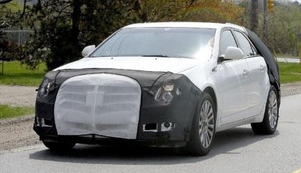 cadillac cts Scoop - Cadillac CTS Wagon 0