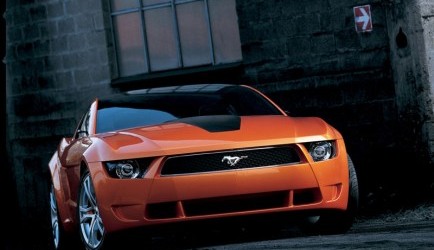 mustang Amerikaan op zijn Italiaans 0