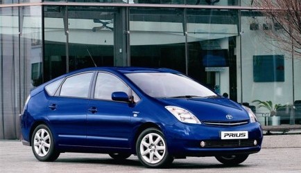 toyota prius Priusverkopen verdrievoudigd 0