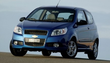chevrolet aveo Chevrolet Aveo gamma uitgebreid met drie- en vijfdeurs 0