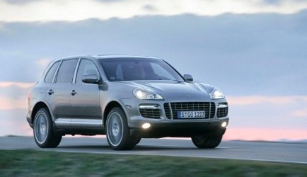 porsche cayenne Overtreffende trap - Porsche Cayenne Turbo S 0
