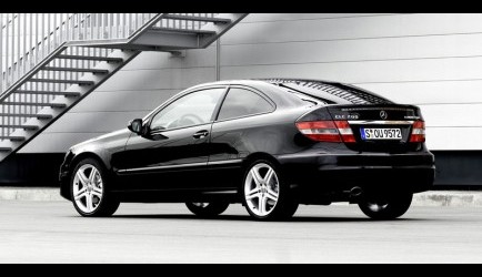 mercedes-benz clc Mercedes CLC opgedoken in officieel beeld 0