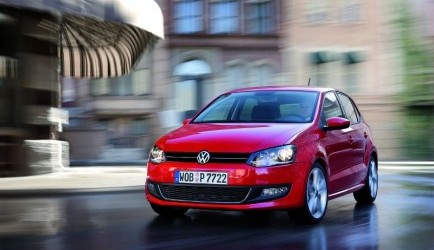 volkswagen golf Het doek mag er af � nieuwe Volkswagen Polo! 0