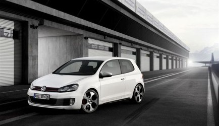 volkswagen x-trail Sportief trio - Golf GTI, Tiguan R-Line en Scirocco R Concept naar de AutoRAI 0
