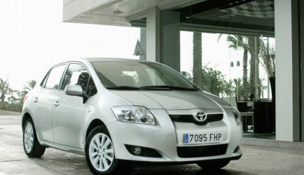 toyota auris Groen licht voor Toyota Auris Hybrid (update: ook RAV4 Hybrid op komst?) 0