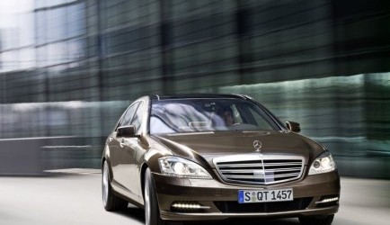mercedes-benz s-klasse Mercedes-Benz S-Klasse verrijkt en vernieuwd 0