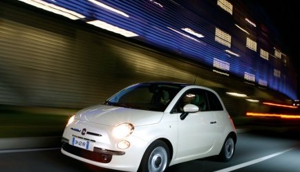 fiat 500 Fiat 500 sleept titel 2009 Design Car of the Year in de wacht 0