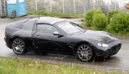 maserati Maserati Gran Turismo Spyder raast voorbij 0