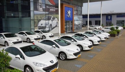 peugeot 308 De leeuw is los - eerste exemplaren Peugeot 308 CC afgeleverd 0