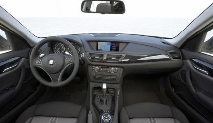 bmw x1 Officiële beelden BMW X1 0