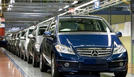 mercedes-benz a-klasse Mijlpaal voor Mercedes-Benz A- en B-Klasse 0