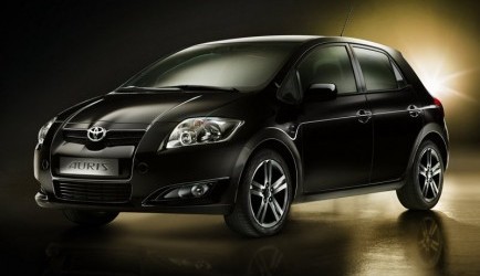 toyota auris Toyota bevestigt productie Auris Hybrid medio 2010