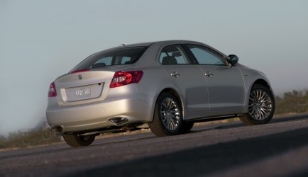 suzuki kizashi Suzuki Kizashi arriveert eind dit jaar in VS