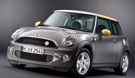 Eerste elektrische Mini naar Nederland 0
