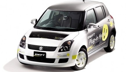 suzuki swift Suzuki Swift Plug-in Hybrid en SX4-FCV in de spotlights 0