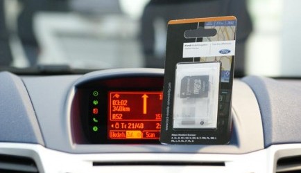 ford fiesta Ford's volledig ge�ntegreerde mobiele autonavigatiesysteem debuteert in Fiesta