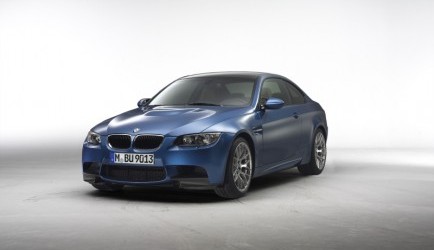 bmw BMW M3 fluisterstil voor het verkeerslicht