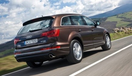 audi q7 Krachtige 3.0 TFSI en nieuwe achttrapsautomaat voor Audi Q7 0