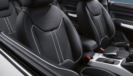 ford kuga Verschil moet er zijn - Ford Kuga met Individual-pakket 0
