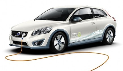 volvo c30 Eerste elektrische Volvo's C30 na de zomer in gebruik 0