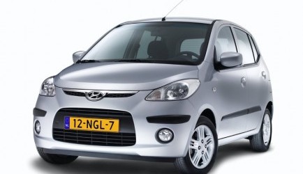 hyundai i10 Per una buona causa - Hyundai i10 Babies Arancio 0