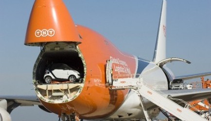 smart Klusje tussendoor in 35 minuten - 30 smarts in een Boeing laden