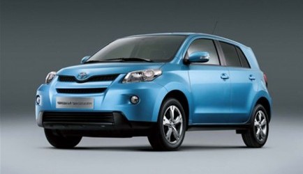 toyota iq Toyota iQ, Urban Cruiser en 1/X naar Genève 0