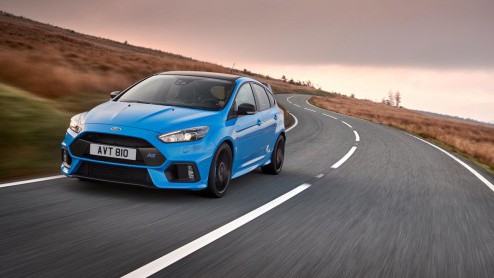 Benadering Waden tyfoon Ford Focus RS steekt zich in het blauw (met video)