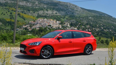 Ford Focus zet logische stappen 2