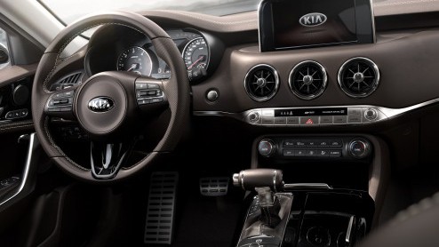 Onthuld: Kias GT heet Stinger 9