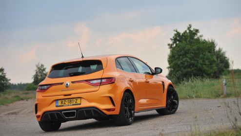 Renault Mgane R.S. sprint er weer op los 2
