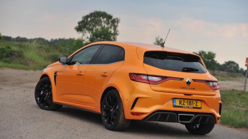 Renault Mgane R.S. sprint er weer op los 5