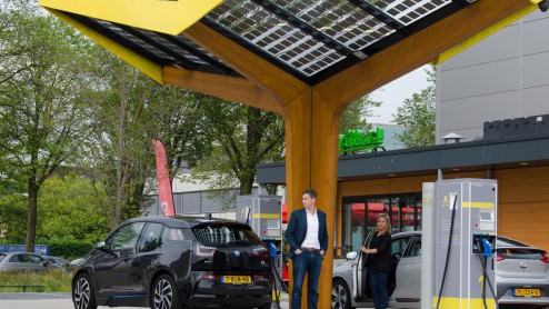 Veel te weinig laadpalen in Europa 2