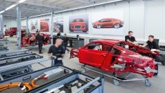 Audi bouwt R8 e-tron in Neckarsulm - productiestart media 2012