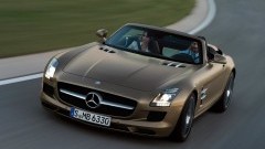 Officile beelden Mercedes SLS AMG Roadster in vol ornaat