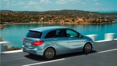 Nieuwe Mercedes B-Klasse vanaf 26.990 euro