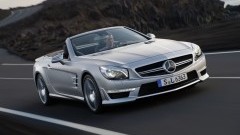 Topsporter in startblokken  Mercedes-Benz SL 63 AMG