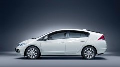 Vernieuwde Honda Insight naar de dealer