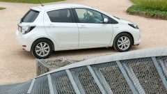 Schoonste jongetje van de klas - Toyota Yaris Hybrid