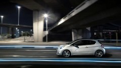 Peugeot 208 nu officieel