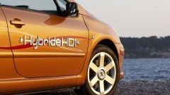 Peugeot 307 Hyrbid HDi sedan van de partij bij Challenge Bibendum