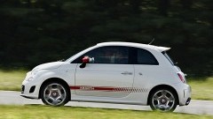 Fiat 500 Abarth is een bommetje