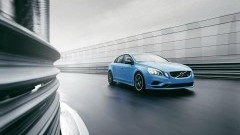 Als een C63 AMG, RS4 of M3 nog iets te langzaam is...