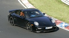 Scoopnieuws van Porsche, Maserati, VW en Subaru