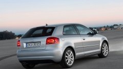Audi frist A3 op en introduceert S3 Sportback (update: S tronic)