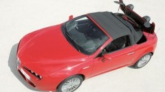 Alfa Romeo Spider mist sportiviteit