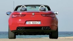 Alfa Romeo Spider mist sportiviteit
