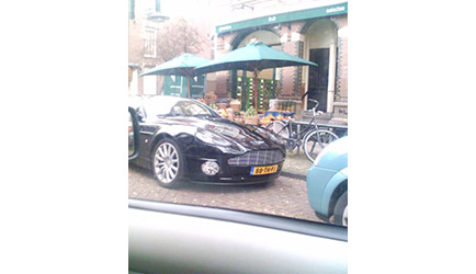 Auto�s van de straat